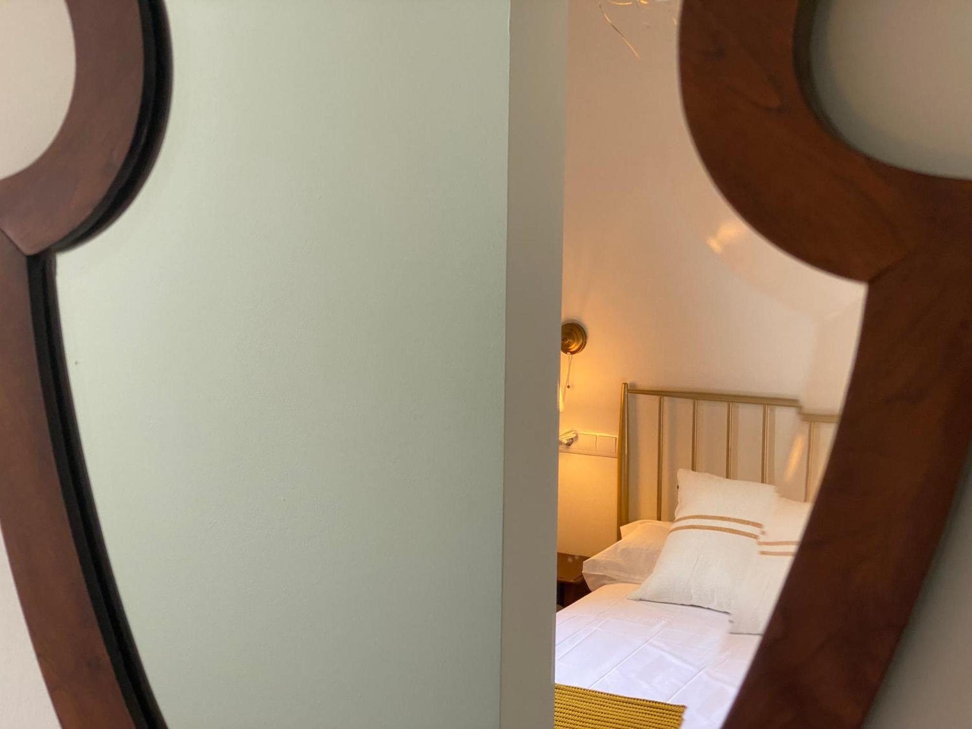 Les Filles Hotel Deltebre Eksteriør billede