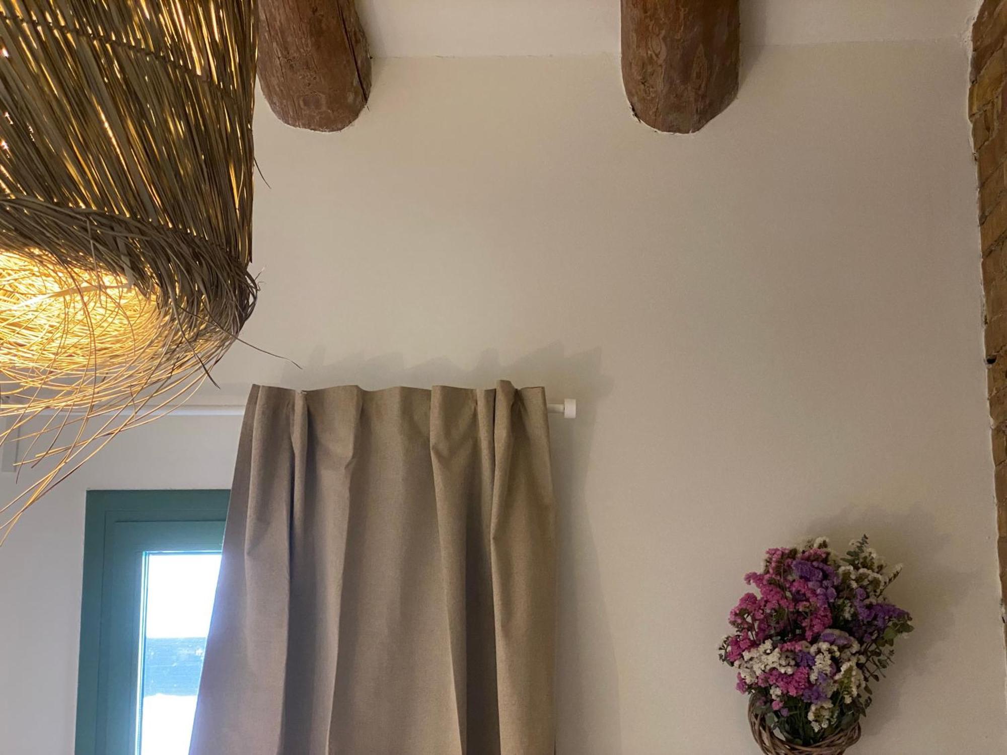Les Filles Hotel Deltebre Eksteriør billede