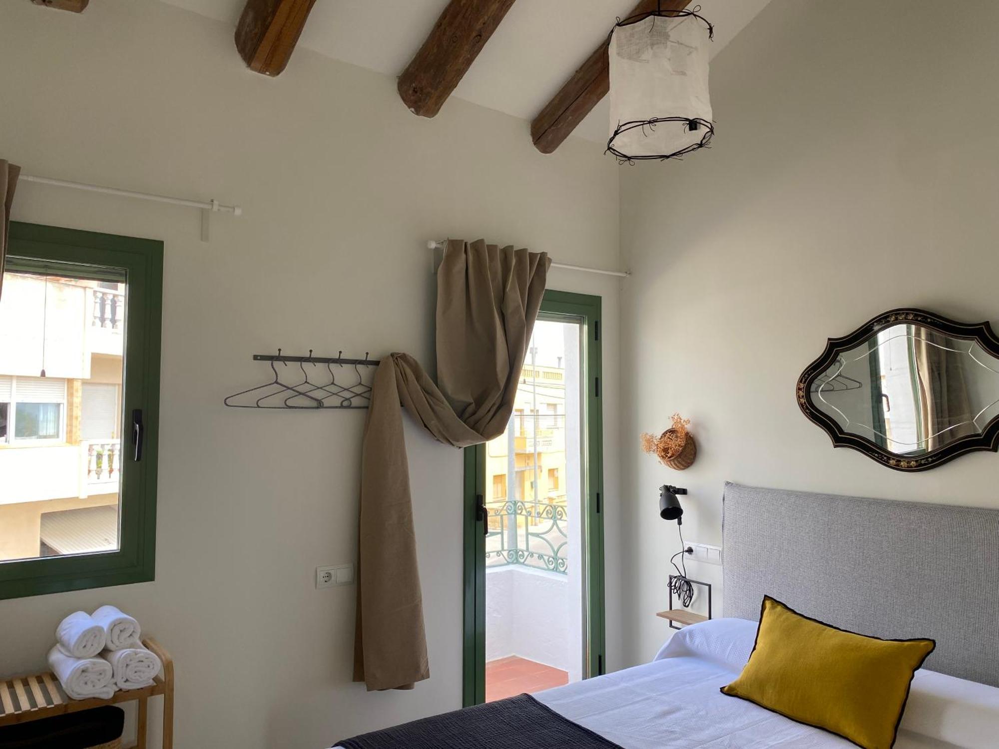 Les Filles Hotel Deltebre Eksteriør billede